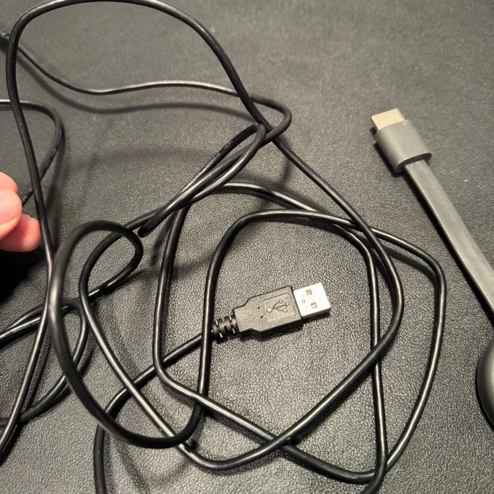 Google Chromecast Streaming Device with HDMI Cable  Stream Shows Music 2020